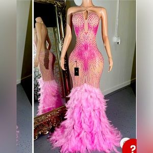 VIDEO AVAILABLE 🎀 BARBIE DRESS 🎀 rhinestones, feather, party, stretchy dress